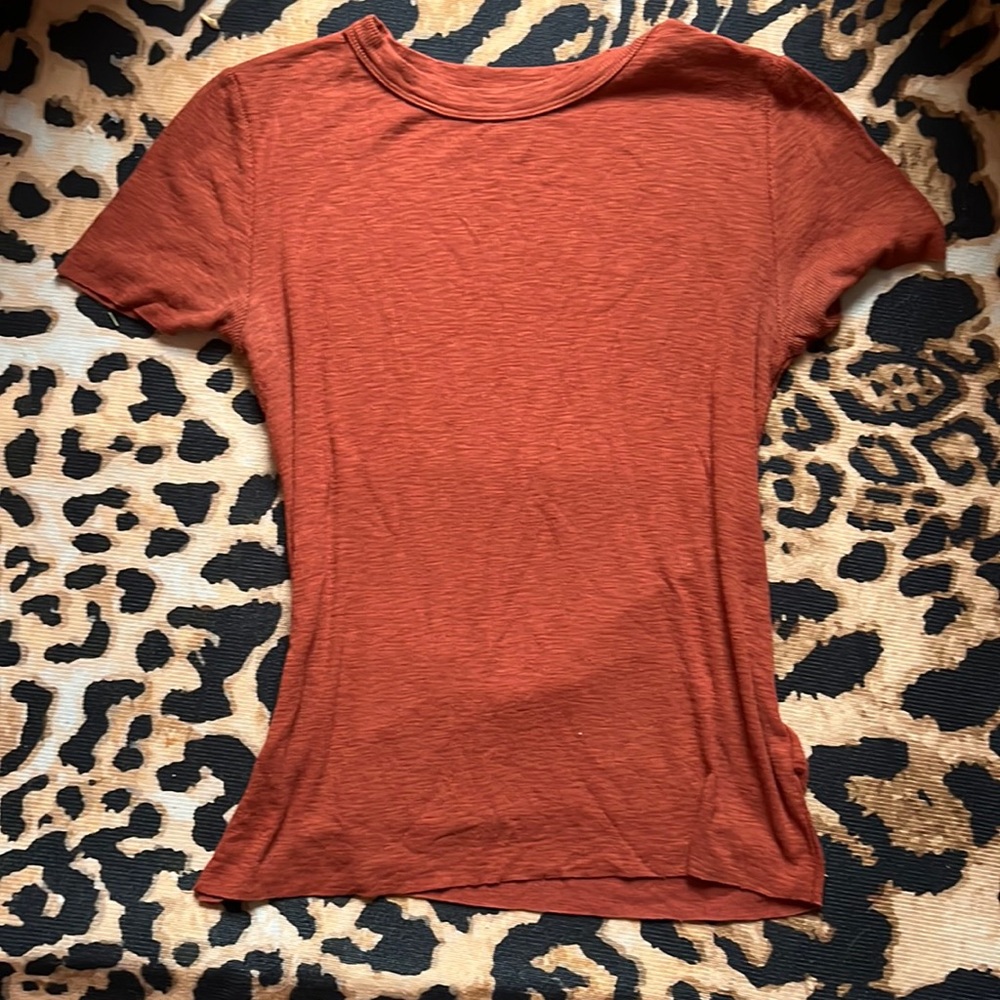 aerie x small ribbed dark orange t shirt